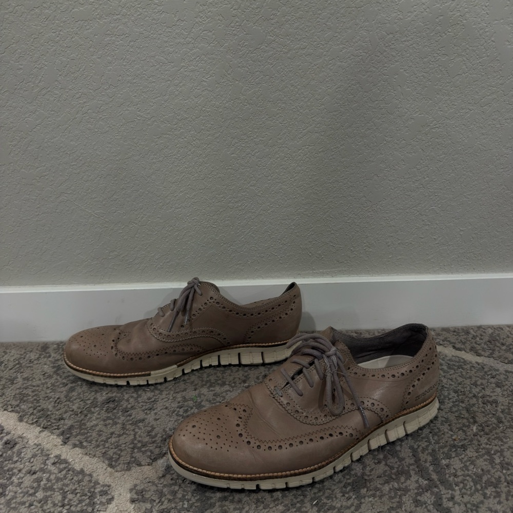 Elegant Tan Derby Shoes for Men